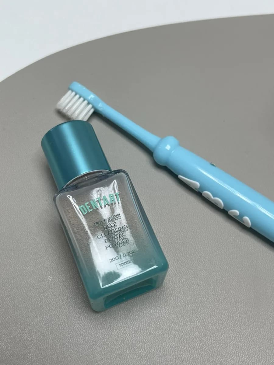 Customer photo 3 shared with a review of Dentart™ Deep Cleansing Tooth Powder, Feb 27, 2026